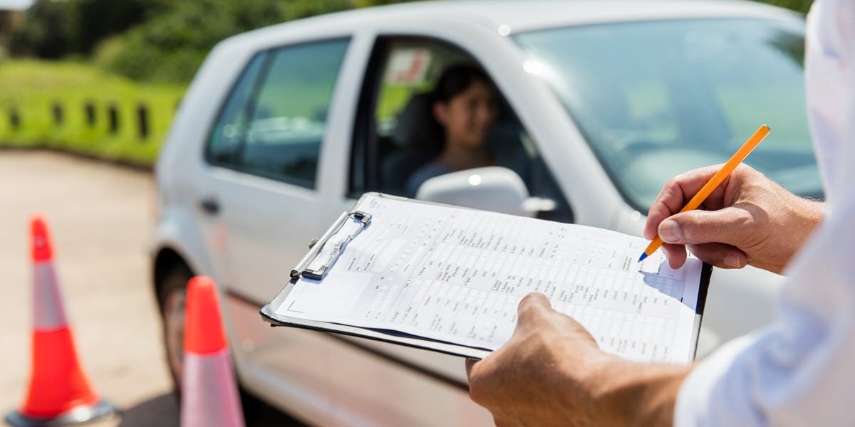 What Are The Top 11 Major Mistakes In Uk Driving Test?